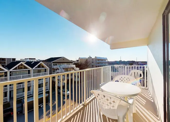Ocean Place 401